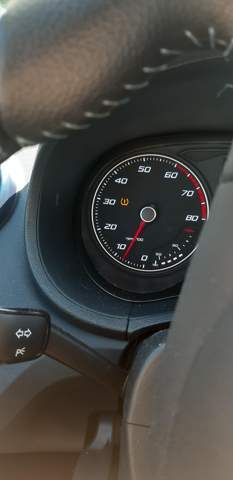 - (Auto, Fehlermeldung, Zeichen)