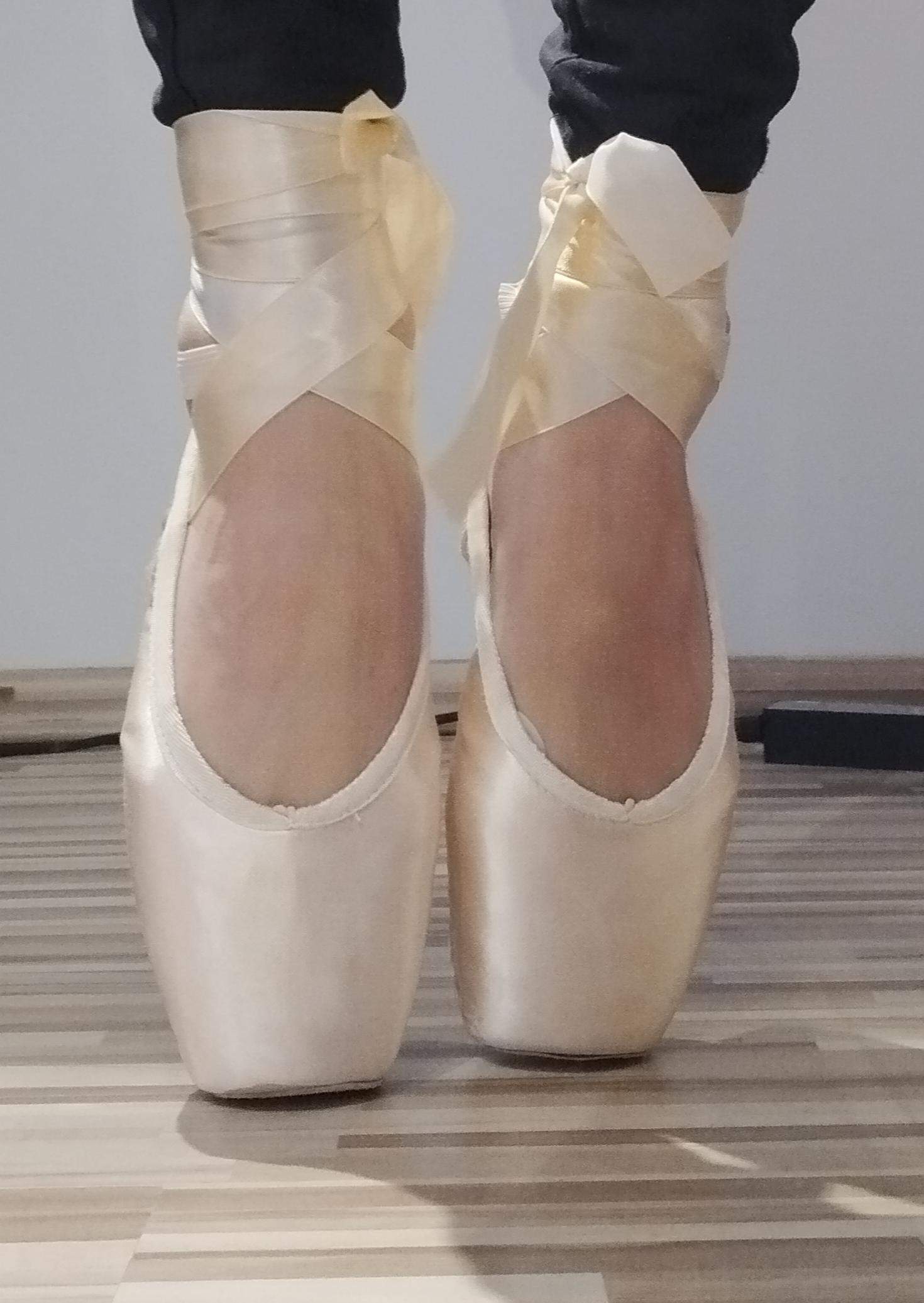 kann-sich-der-spann-noch-ver-ndern-tanz-ballett-spitzenschuhe