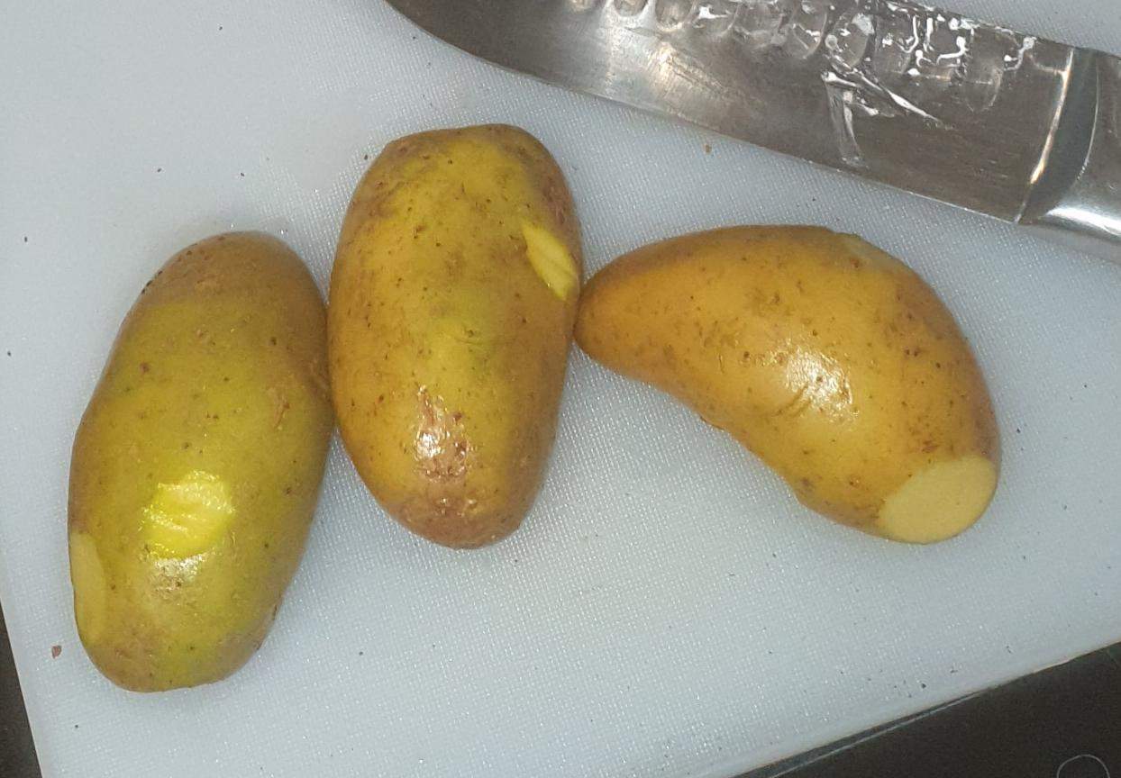 Kartoffel essbar (bild)? (Gesundheit und Medizin, Ernährung, Essen)