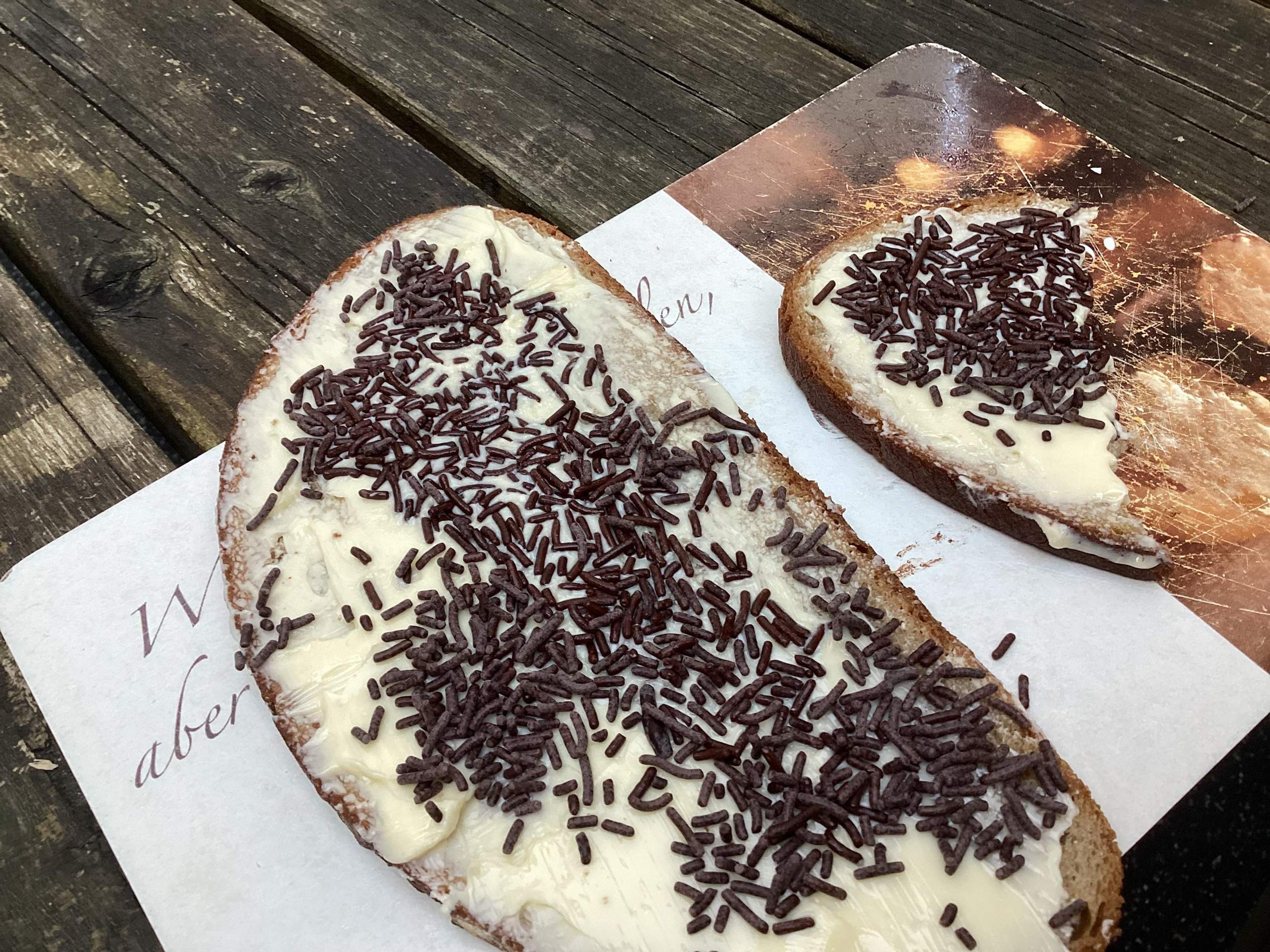 Katze hat Schokobrot gegessen, muss ich mir Sorgen machen? (Ernährung ... Katze hat Schokobrot gegessen, muss ich mir Sorgen machen? (Ernährung ...