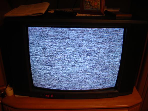 Flimmern des Fernsehers wenn VHS Kassette abgespielt wird - (Fernseher, Störung, Wiedergabe)