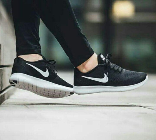 Nike damen free rn 2017 schwarz sneaker hot sale