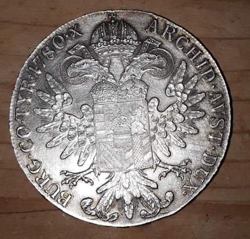 Семь минералов и значение амулета: подготовленный талер