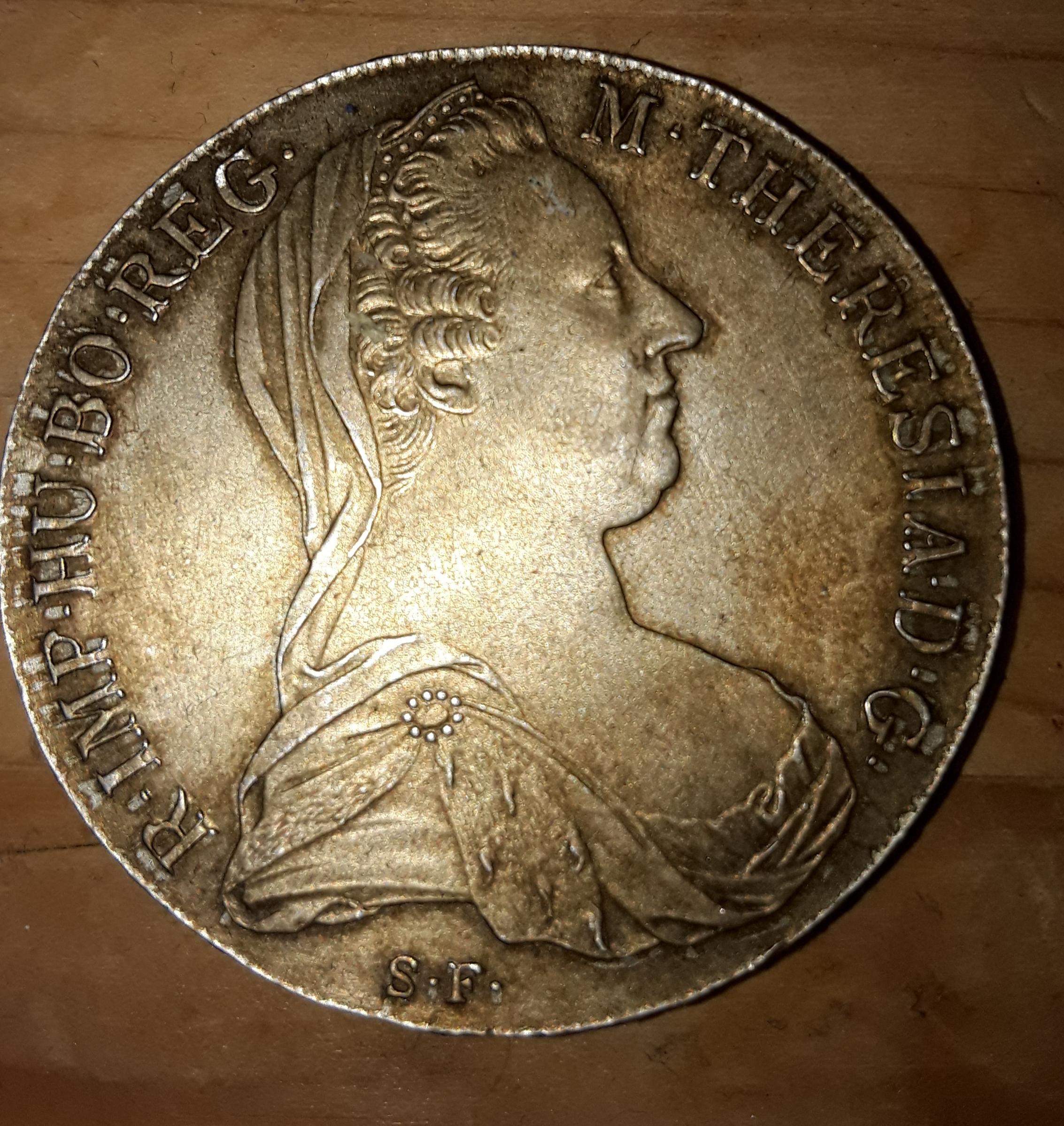 Семь минералов и значение амулета: подготовленный талер