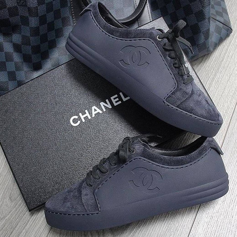 Kennt Jemand Diese Sneaker Schuhe Chanel