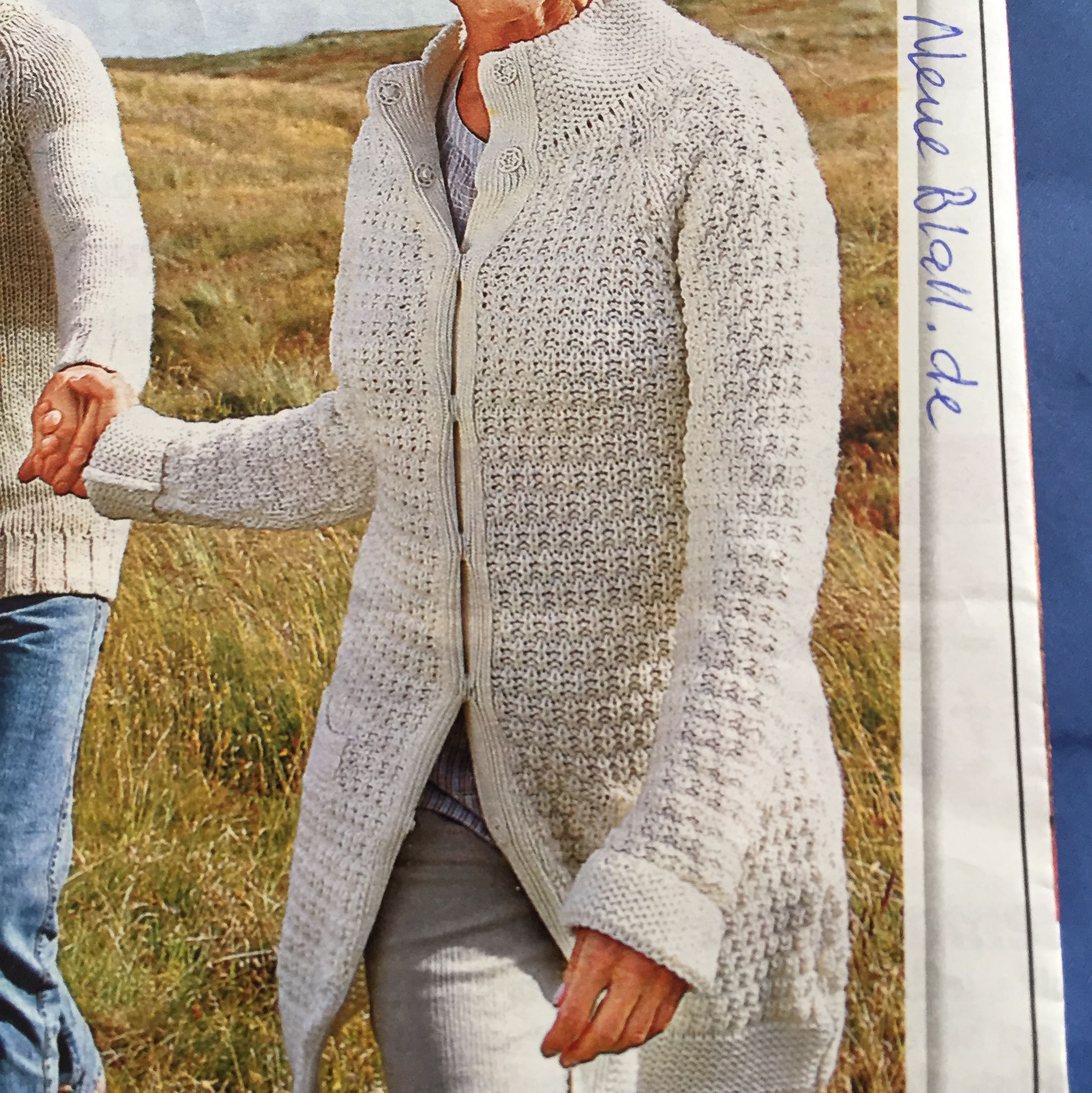 Kennt jemand dieses Strickmuster und weiß wie man solch einen Pullover strickt? Jacke, nähen Kennt jemand dieses Strickmuster und weiß wie man solch einen Pullover strickt? Jacke, nähen