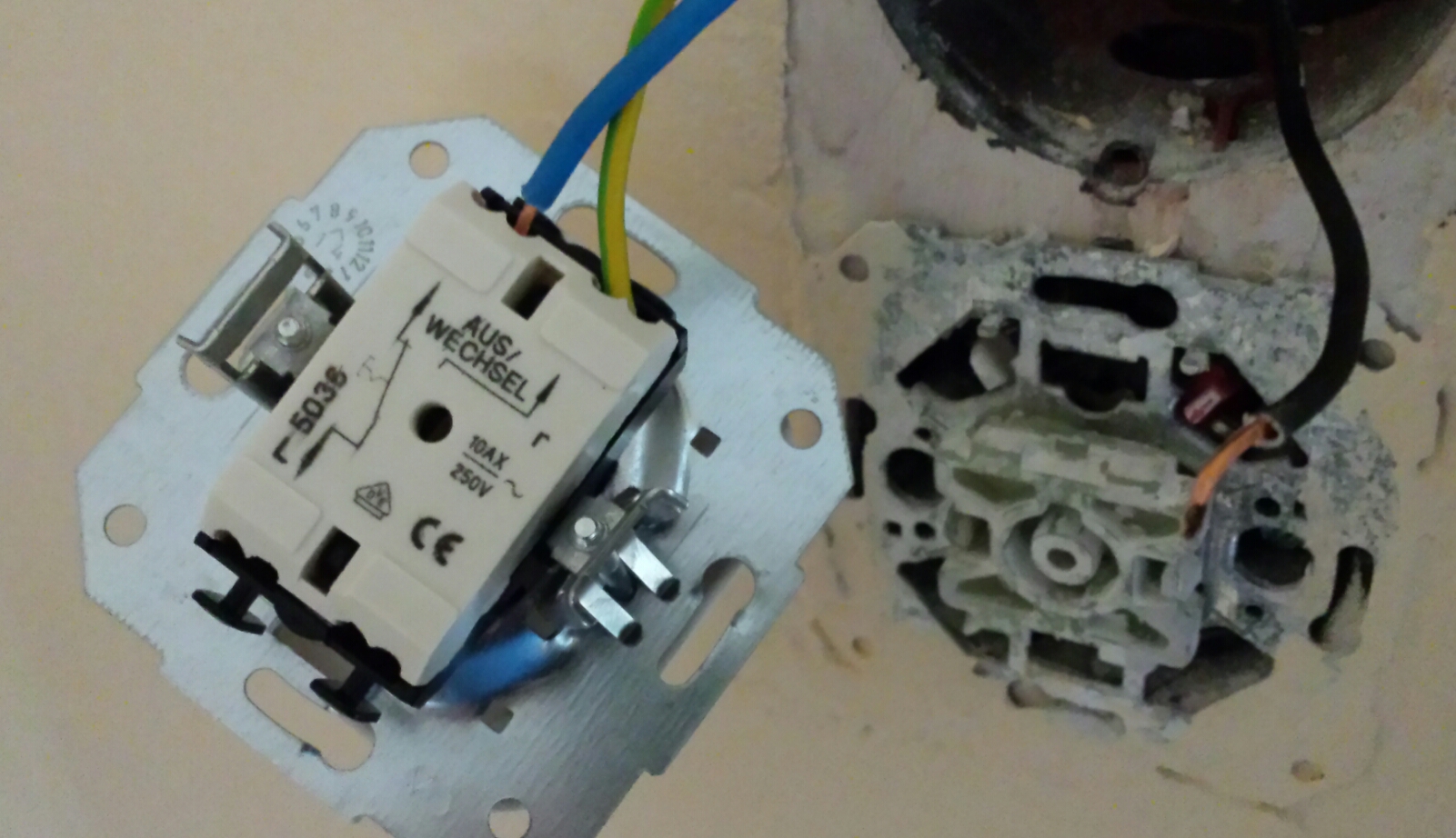 Kippschalter anschließen wie? (Elektronik, Elektrik)