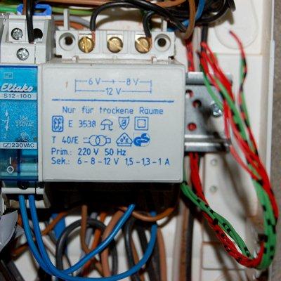 Klingel an Trafo anschließen (Computer, Technik, Auto)