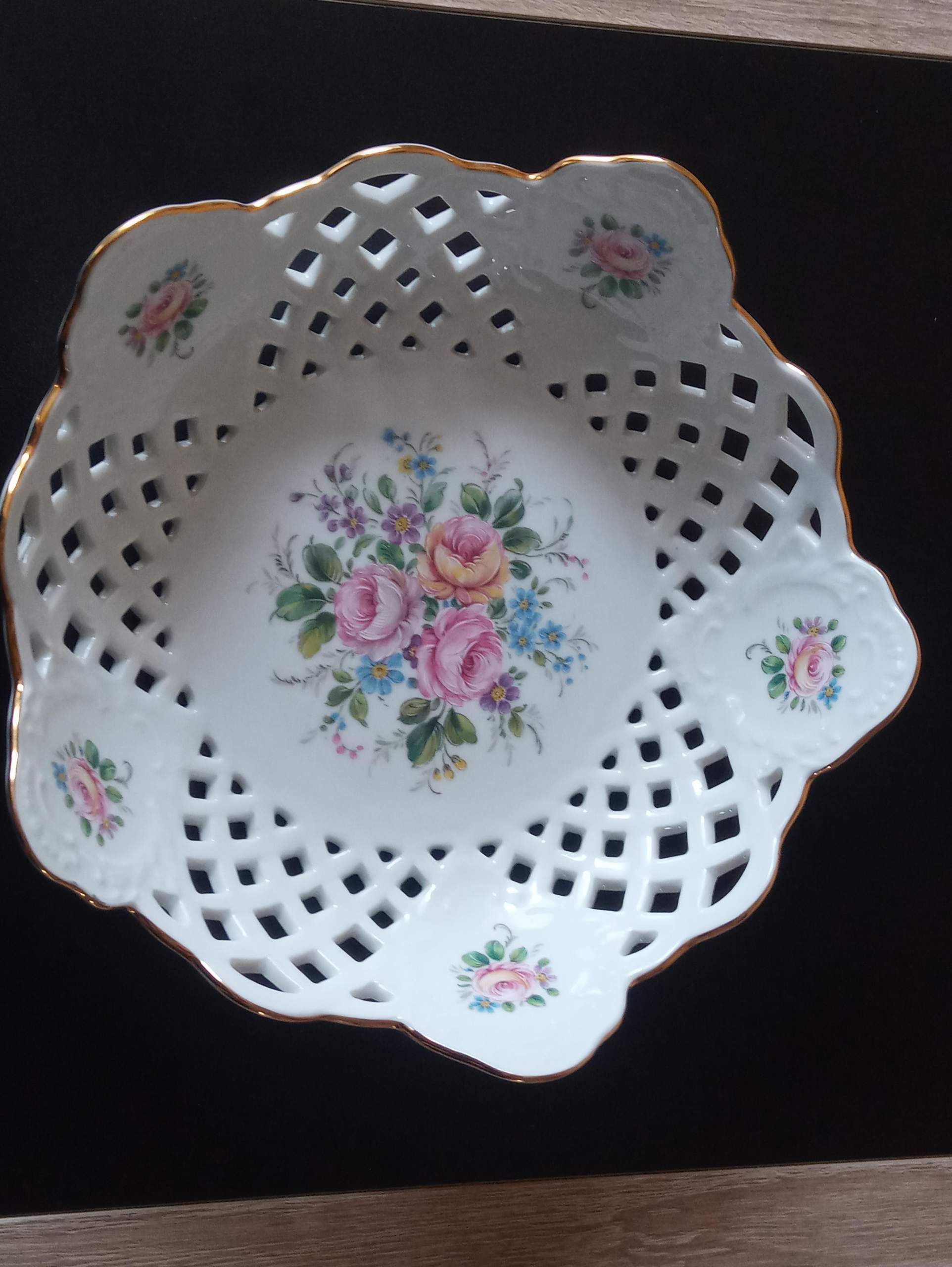 Königl Pr Tettau Porzellan Was Ist Es Wert Königl.pr.Tettau Schale Dekorname oder Wert? (Marke, Antik, Hersteller)