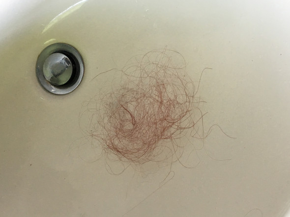 Viel ist waschen wie normal haarausfall beim Wieviel Haarverlust