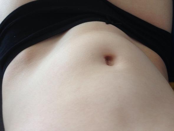 Komische Beule Beim Anspannen Muskeln Bauch Komische Beule Beim Anspannen Muskeln Bauch