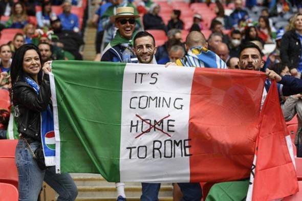 Kommt der Fußball nach Hause oder kommt er nach Rom?