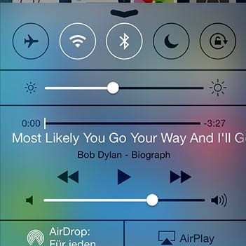 Kontrollzentrum Bei Iphone Durchsichtig Apple Ios Grau