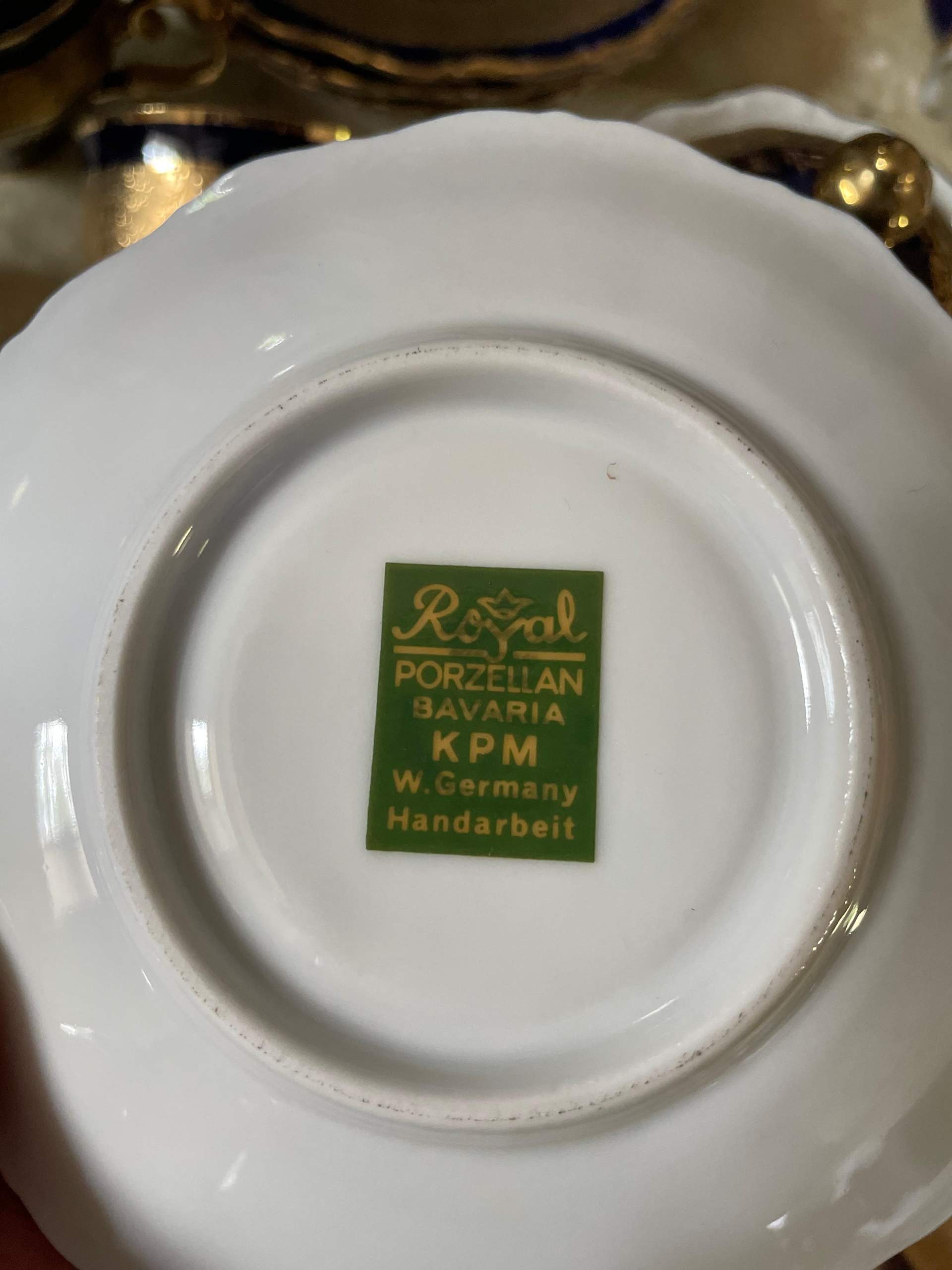 KPM Porzellan Service Stempel grün? (Geschirr, Porzellanmarke, Porzellanstempel) KPM Porzellan Service Stempel grün? (Geschirr, Porzellanmarke, Porzellanstempel)