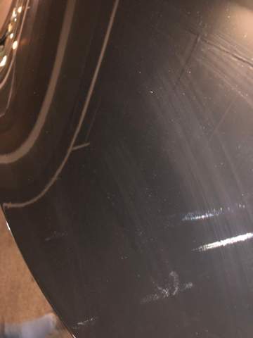 - (Auto, Auto und Motorrad, Kratzer)