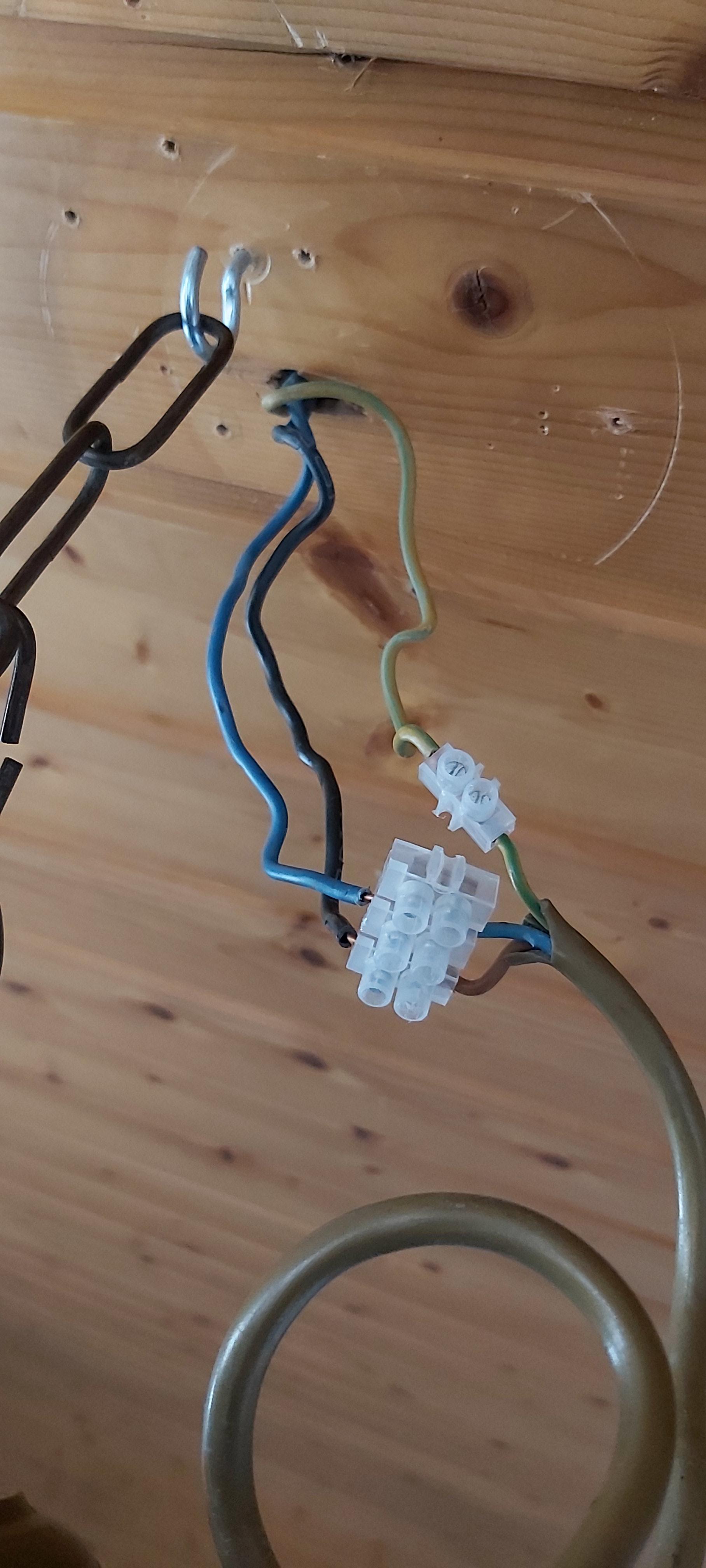 Kronleuchter Nicht Alle Birnen Brennen Technik