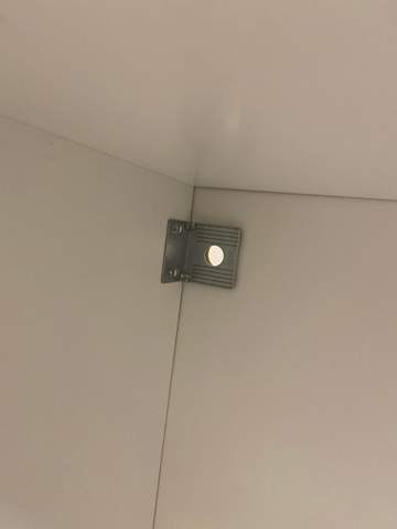 Küchenschränke von IKEA aufhängen? (Tischler, Schraubendreher, Küchenschrank)
