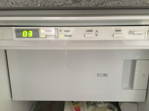 Einstellungen am Kühlschrank - (Technik, Wasser, Haushalt)