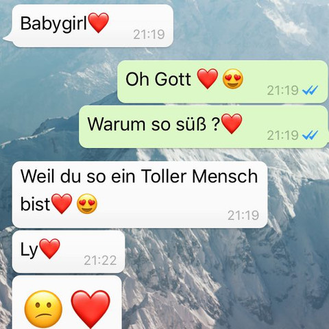Kumpel Schreibt Ily Und Macht Mir Nur Komplimente
