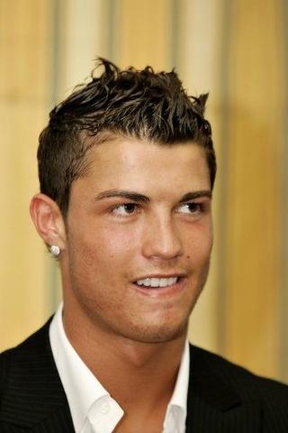 Kurzhaar mit Locken_Cristiano Ronaldo - (Haare, Arzt, Style)