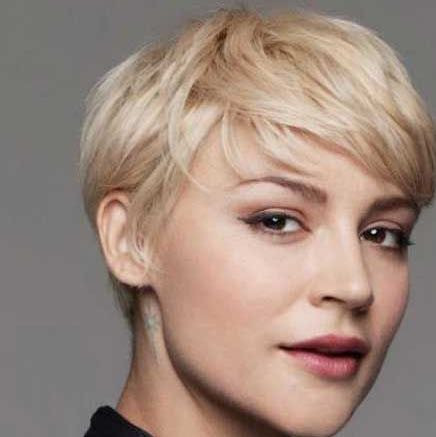 Kurzhaarefriesuer Schneiden Obwohl Pony Beauty Mode Kurze Haare