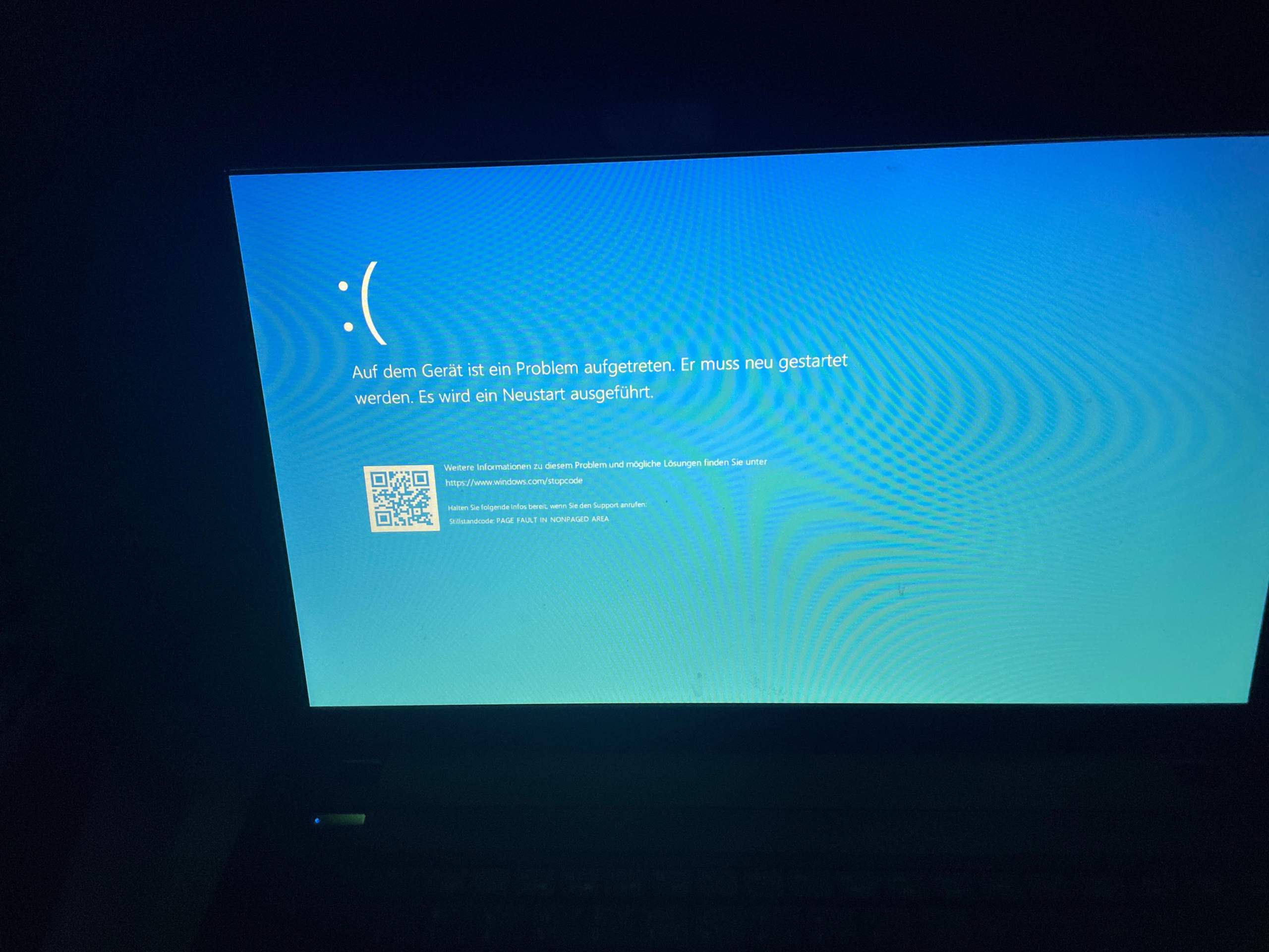 Faial Becks Salbei laptop ausschalten wenn er hängt Haltung In