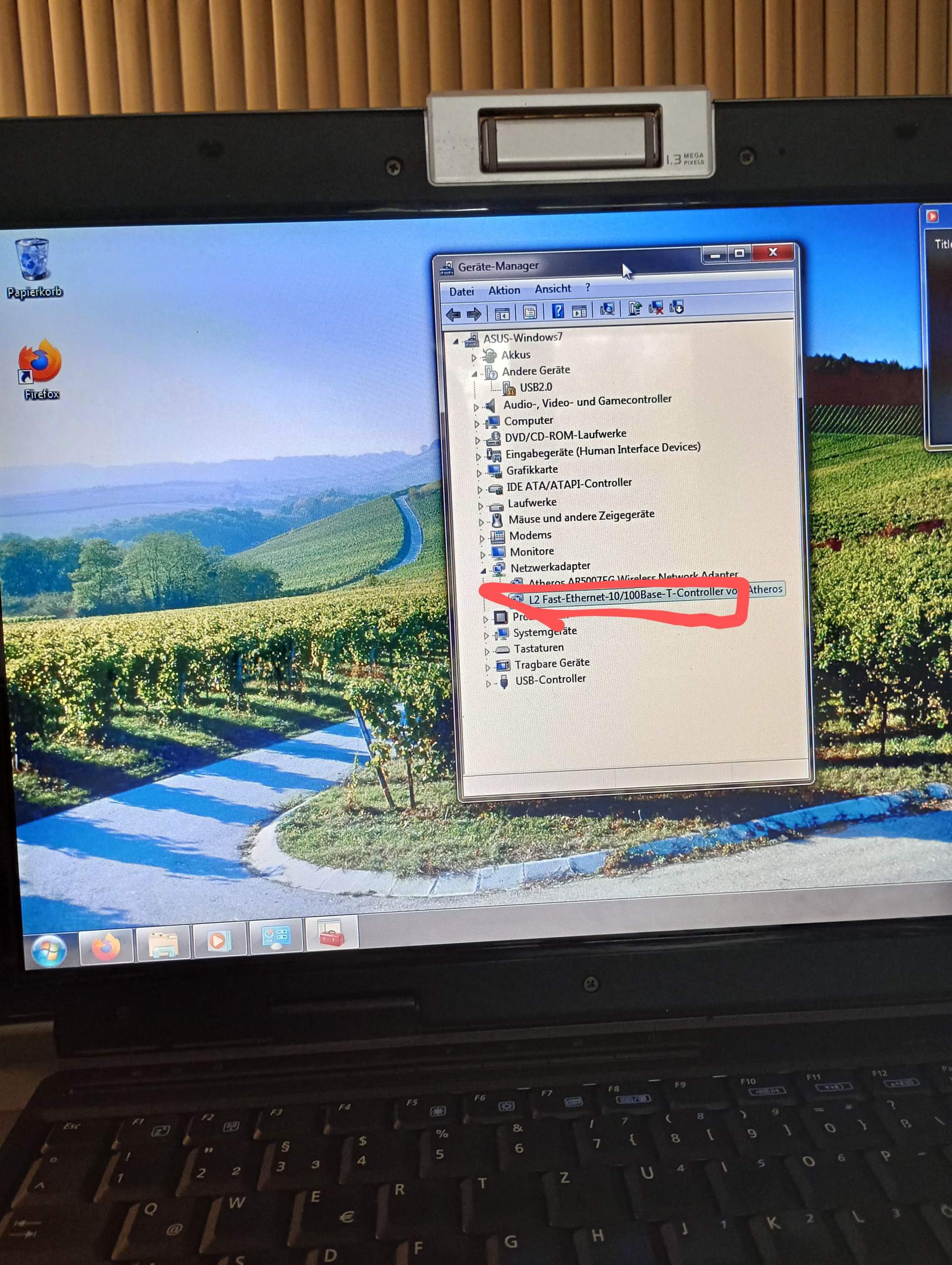 Laptop Hat Nur 100 MB ts In LAN PC Internet Mbits Laptop Hat Nur 100 MB ts In LAN PC Internet Mbits