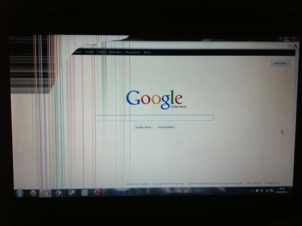 Laptop nach harten zuklappen Display kaputt (mit BILD)..