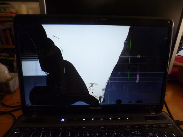 Laptop Nur Mit Externem Monitor Betreiben Computer Technik Spiele Und Gaming