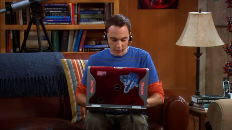 Laptop von Sheldon L. Cooper in The Big Bang Theory? (Serie, Fernsehen)