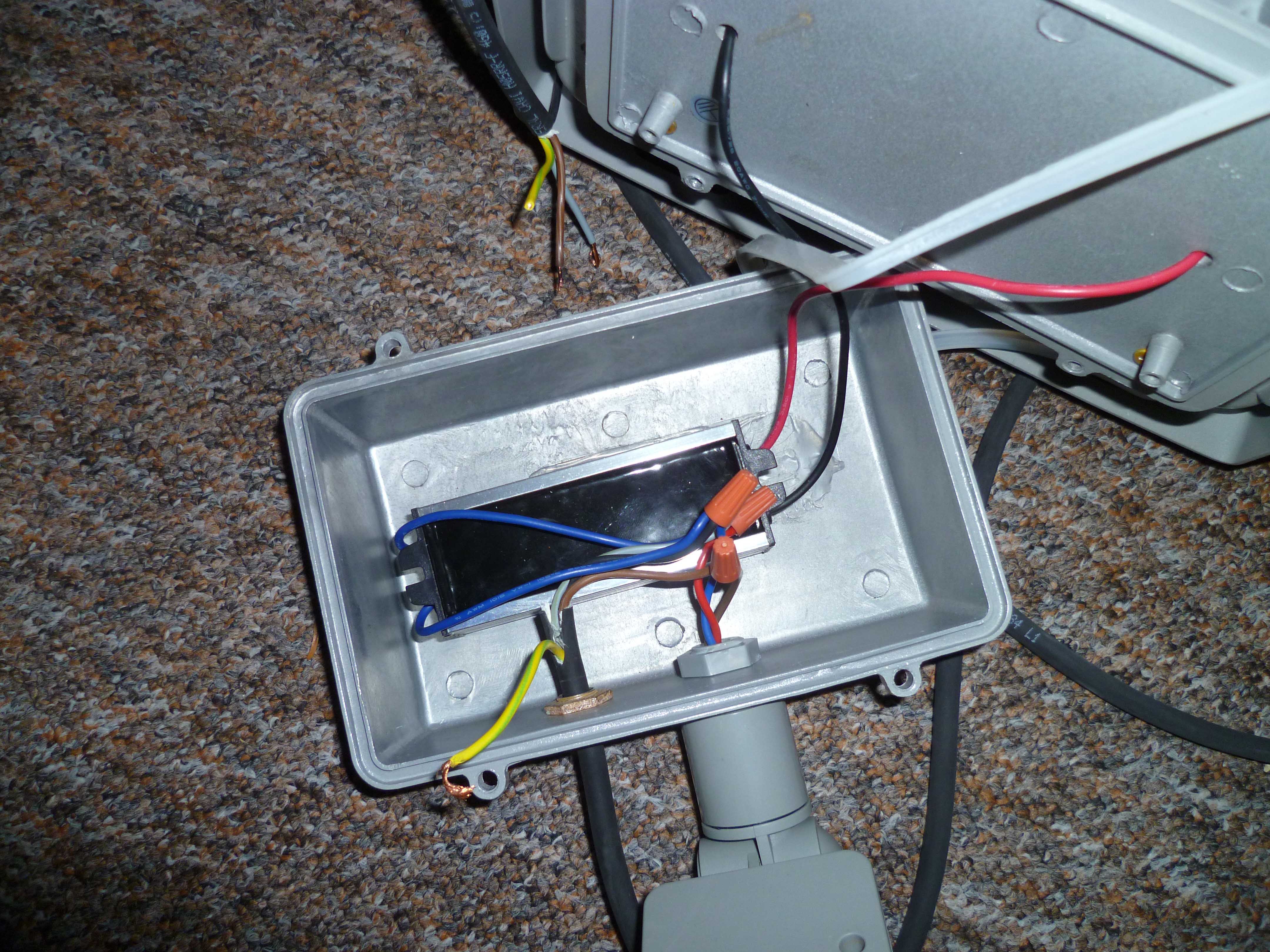LED Flutlicht Eingebauten Bewegungsmelder überbrücken Für Dauerschaltung Umgehen Sensor LED Flutlicht Eingebauten Bewegungsmelder überbrücken Für Dauerschaltung Umgehen Sensor