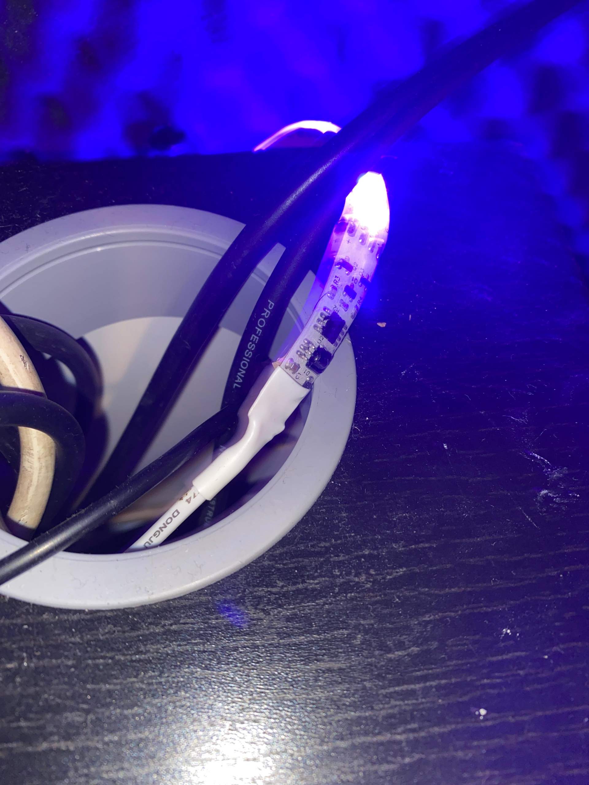 LED stripe Verbinden ohne connector? (Technik, Licht, Smart Home)