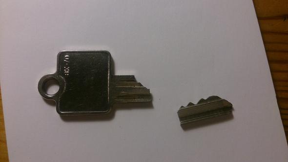 Letzter Pz Schlussel Abgebrochen Schloss