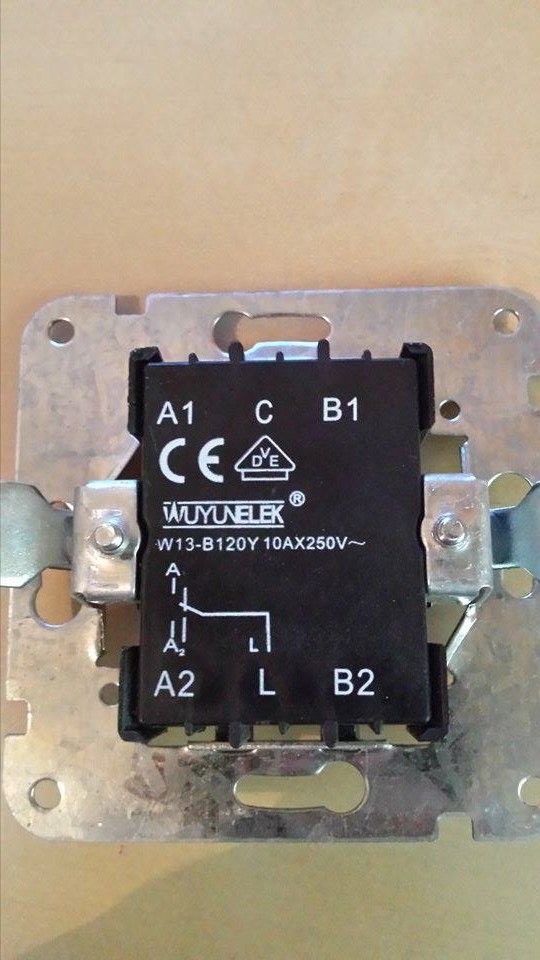 Wie kann ich einen Lichtschalter in einem Bau aus den 70er Jahren