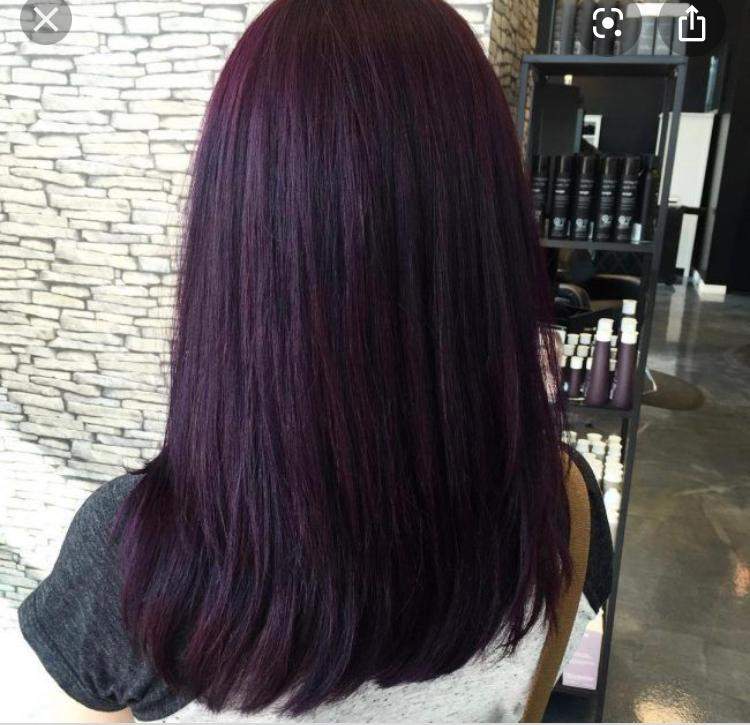 Dunkel lila haarfarbe