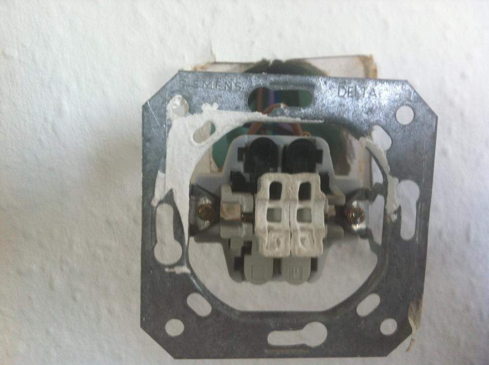Lischtschalter anschließen, aber wie? (Elektrik, Hauselektrik)