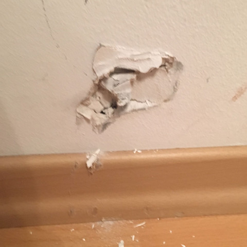 Loch In Der Wand Reparieren Wie Reparatur