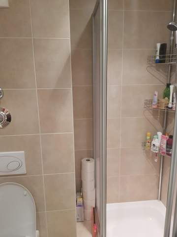 Losung Fur Spalt Zwischen Dusche Und Wand Bad Badezimmer Regal