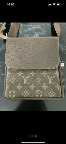 Louis Vuitton Umhängetasche Fake für 25€? (Mode, Tasche)