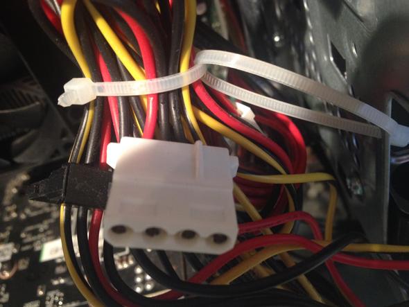 Molex Stecker - (Computer, PC, Computerspiele)
