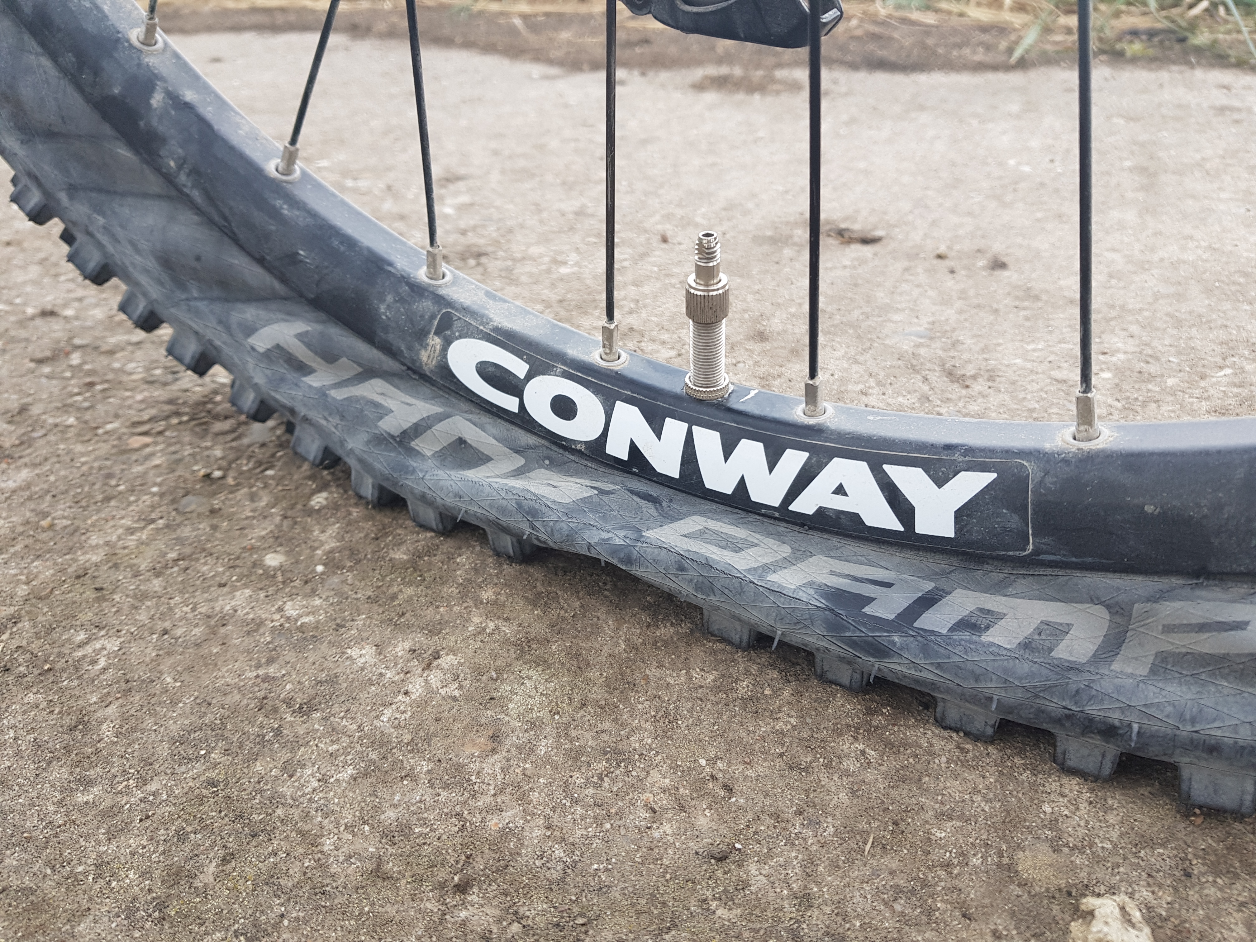 luft aufpumpen wie soll ich das machen auto und motorrad fahrrad