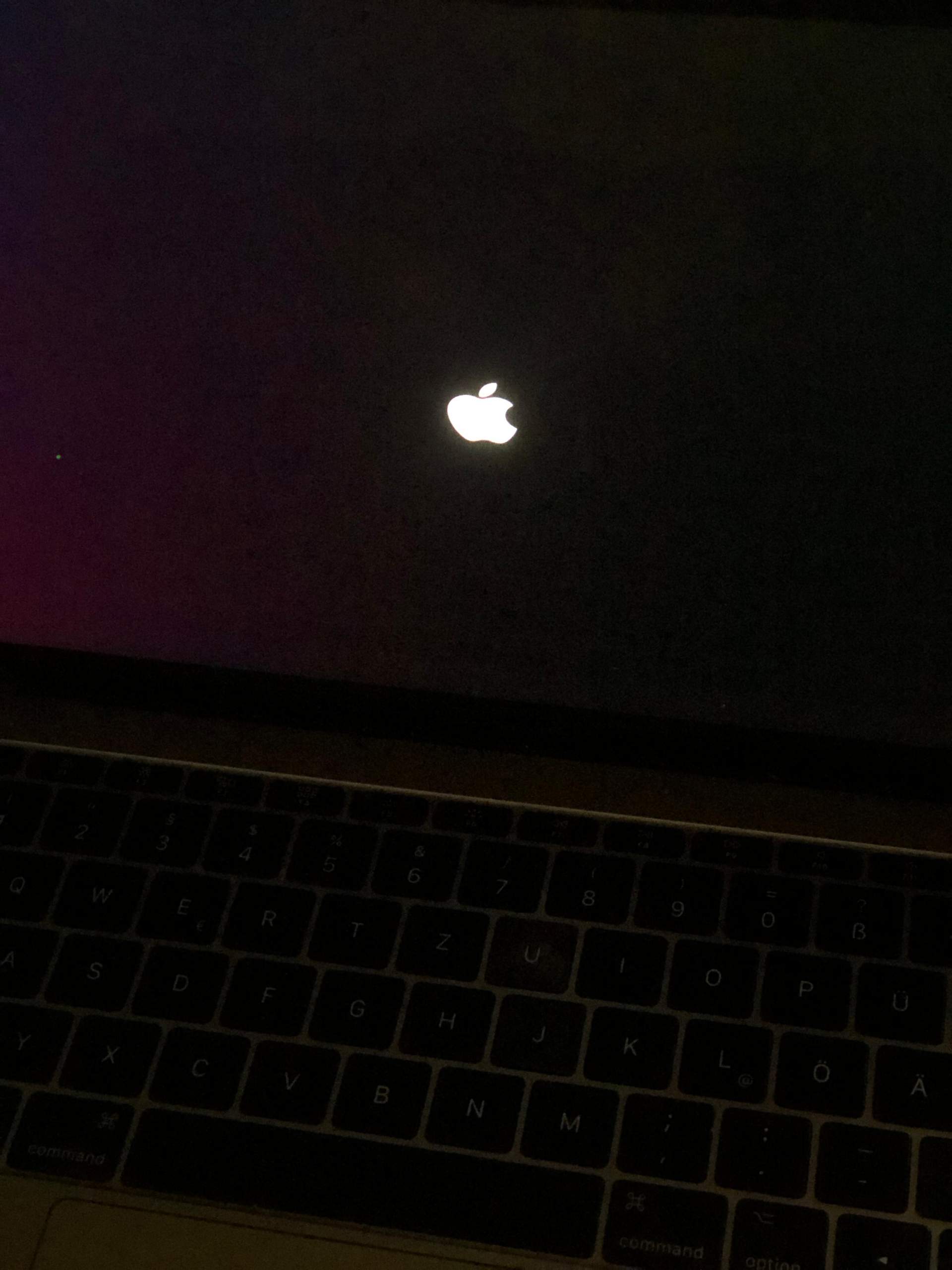 Macbook geht nicht an Technik Apple iPhone 