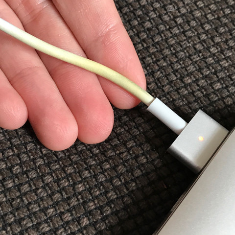 Das Ladekabel - (Apple, MacBook, magsafe)