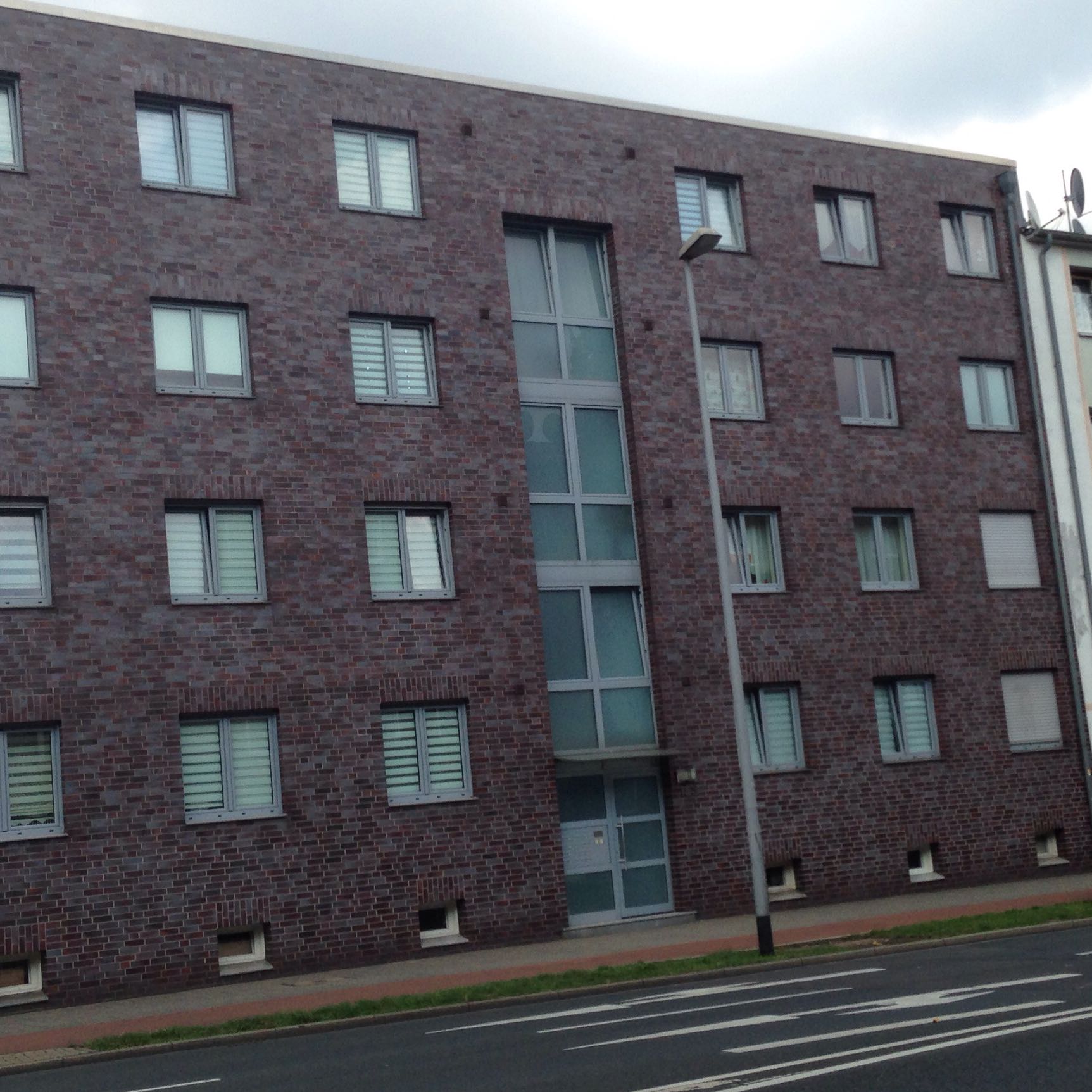 Mehrfamilienhaus bauen, was kostet es. siehe bsp. Bild (Immobilien ... ^ Mehrfamilienhaus bauen, was kostet es. siehe bsp. Bild (Immobilien ...