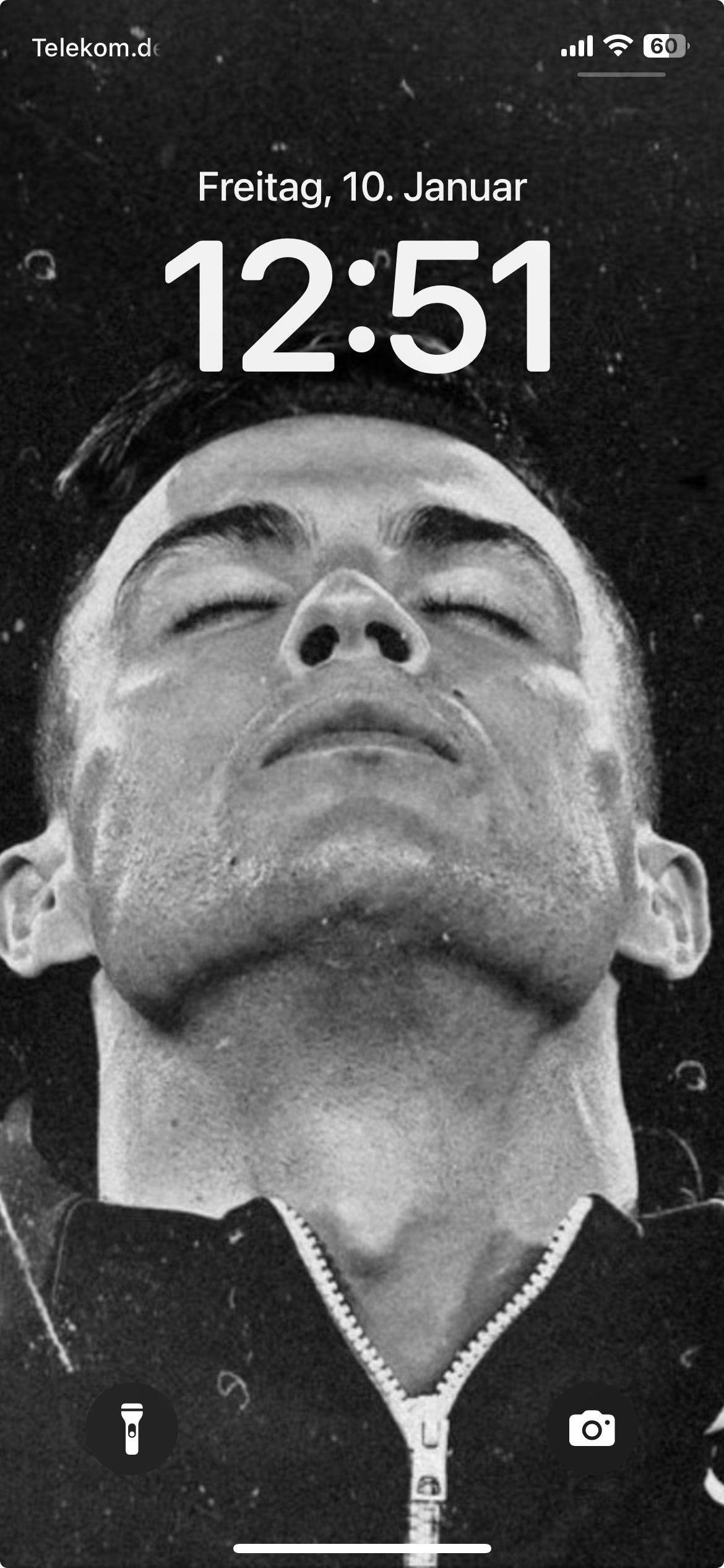 Wo Kann Man Das Oneplus 6 Kaufen Mein Hintergrund zeigt beim an machen des Handys diesen komischen