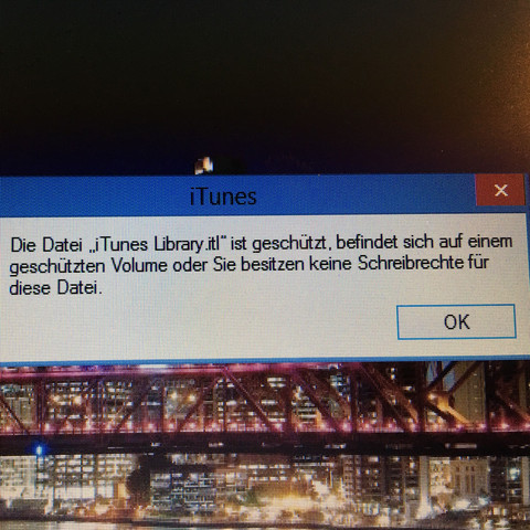 Das zeigt es mir dauerhaft beim öffnen an - (Apple, iTunes, Fehlermeldung)