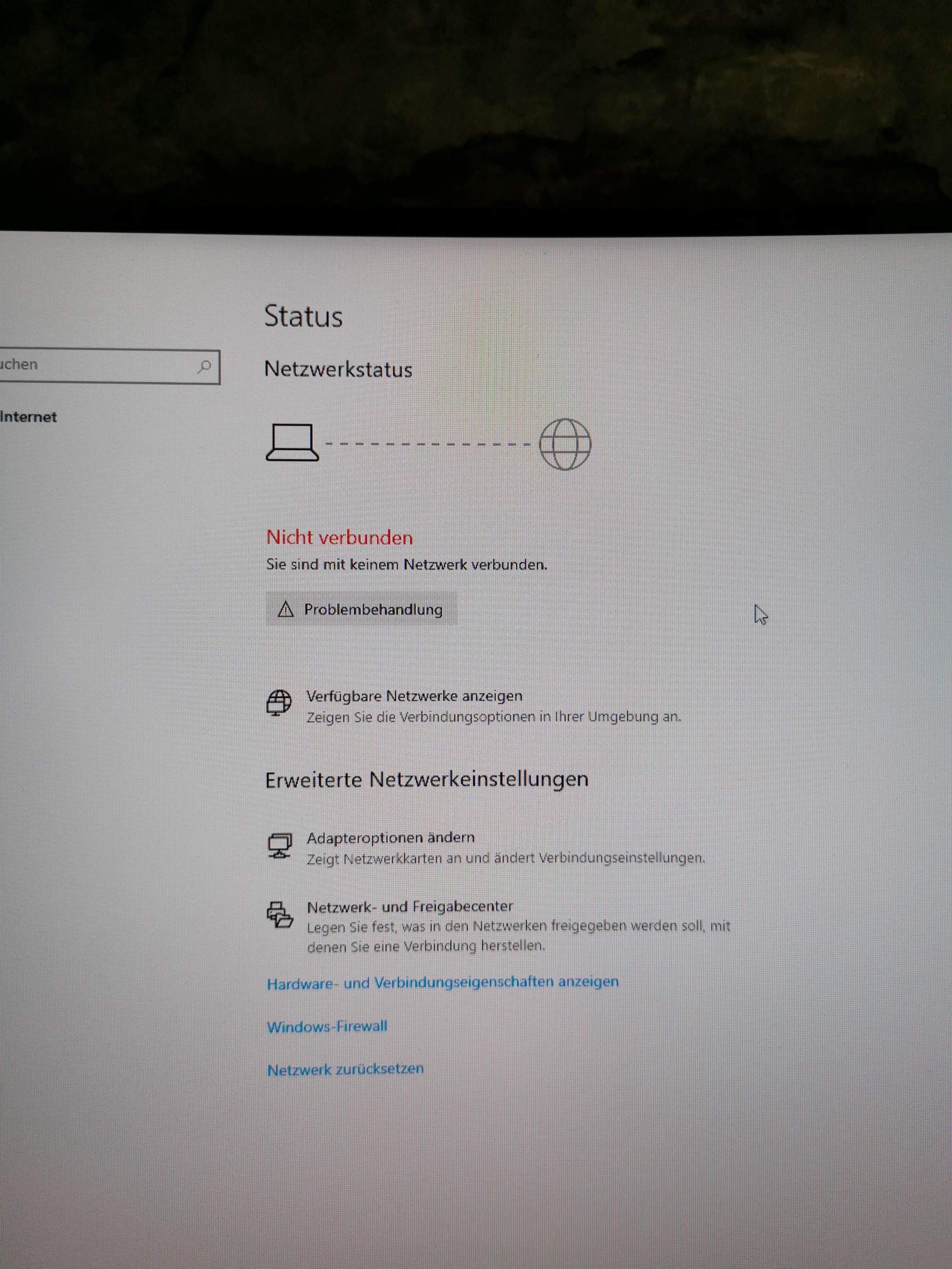 Mein LAN Kabel findet und verbindet sich nicht mit den Router