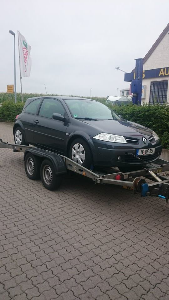 Mein Renault Megane Springt Nicht Mehr An Haben Den Motor Naher Angeschaut Ventile Abgebrochen Wie Teuer Sidn Die Und Wie Lauft Die Ein Bzw Abmontage Auto Ventil