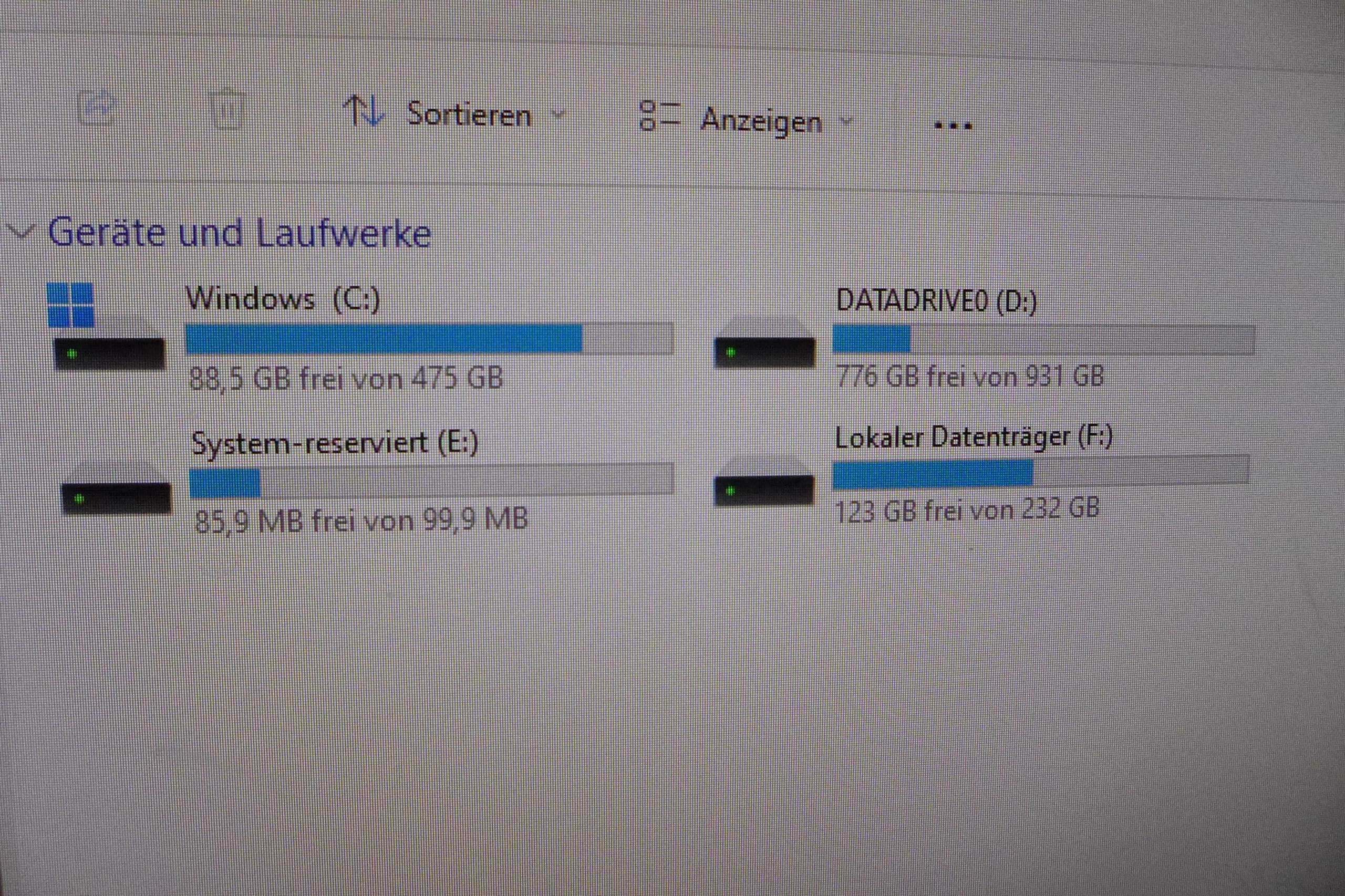 Meine externe Festplatte hat nur 99MB statt 250GB --wie bekomme ich die ...