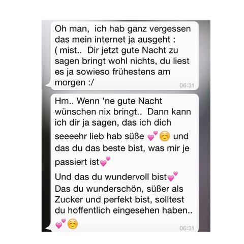 Hier, der Chat.
Ich will damit nicht irgendwie angeben. Ich suche rat!  - (Liebe, Jungs, WhatsApp)